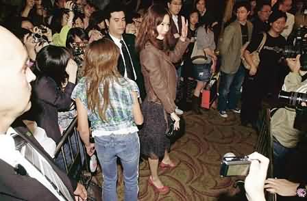 捷克路人 捷克路人在捷克街头漫步