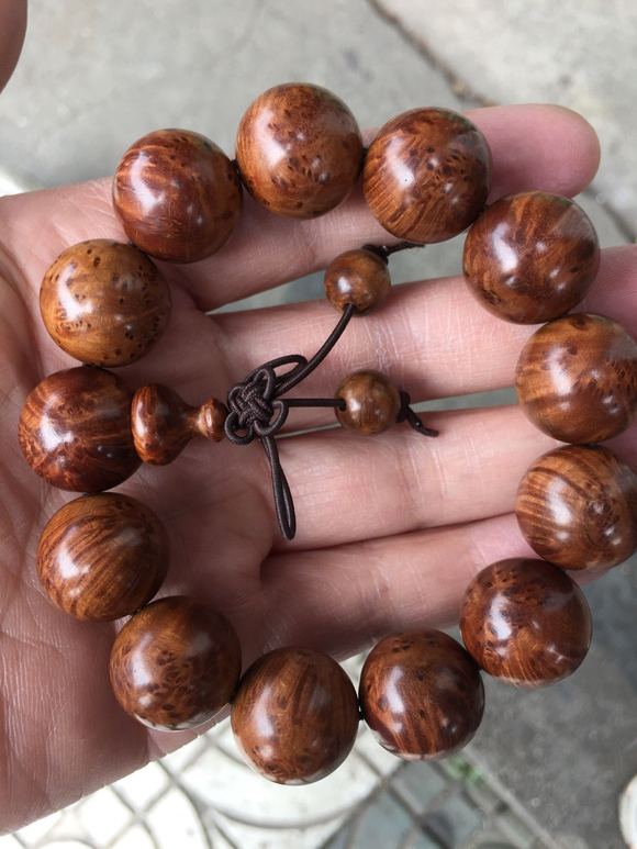 网友自拍成人在线视频 网友自拍视频想赚钱